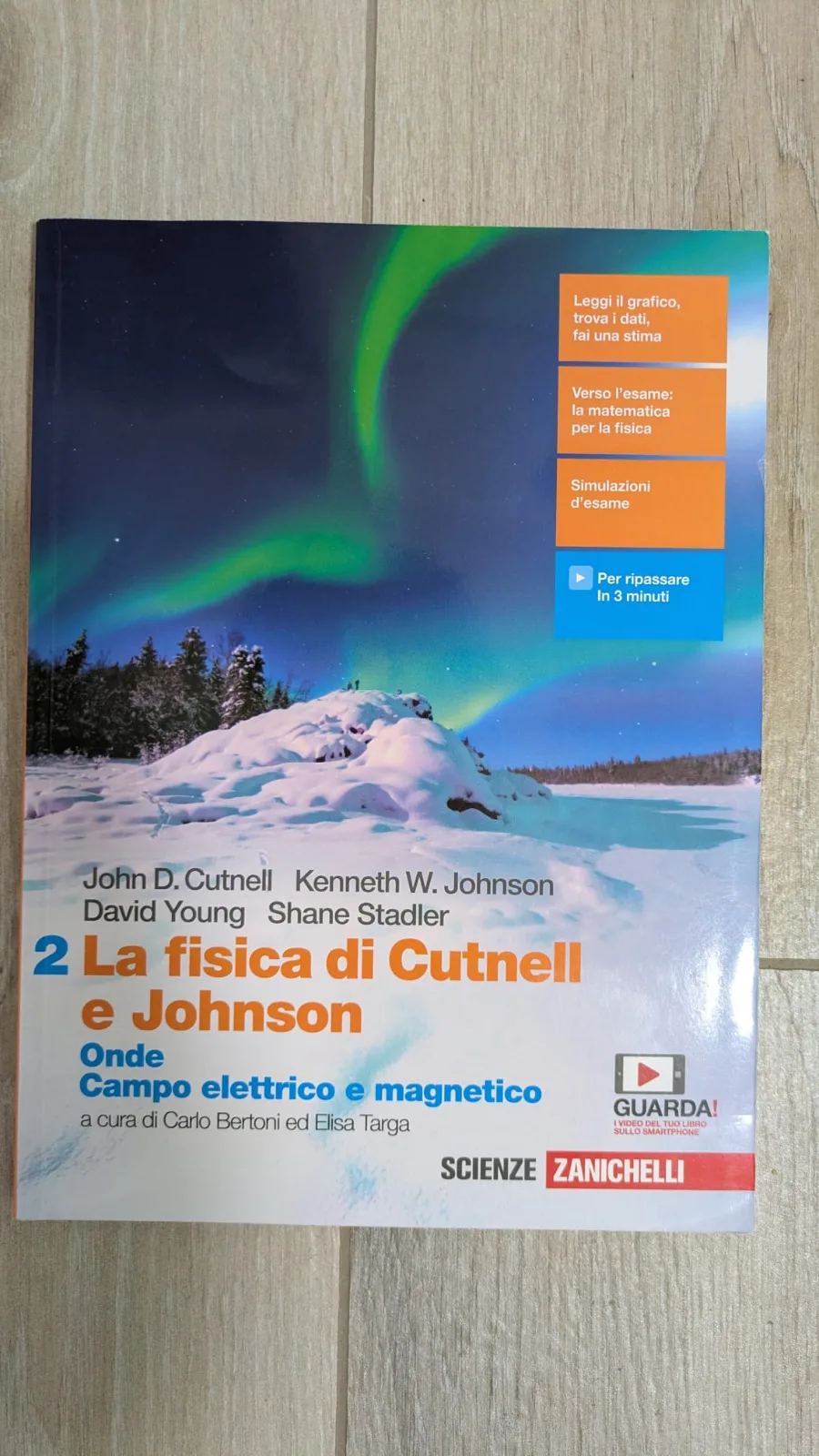 Foto di La fisica di Cutnell e Johnson: Onde - Campo elettrico e magnetico