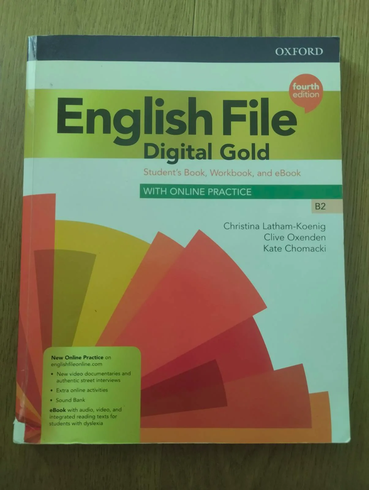 Foto di English File Digital Gold B2