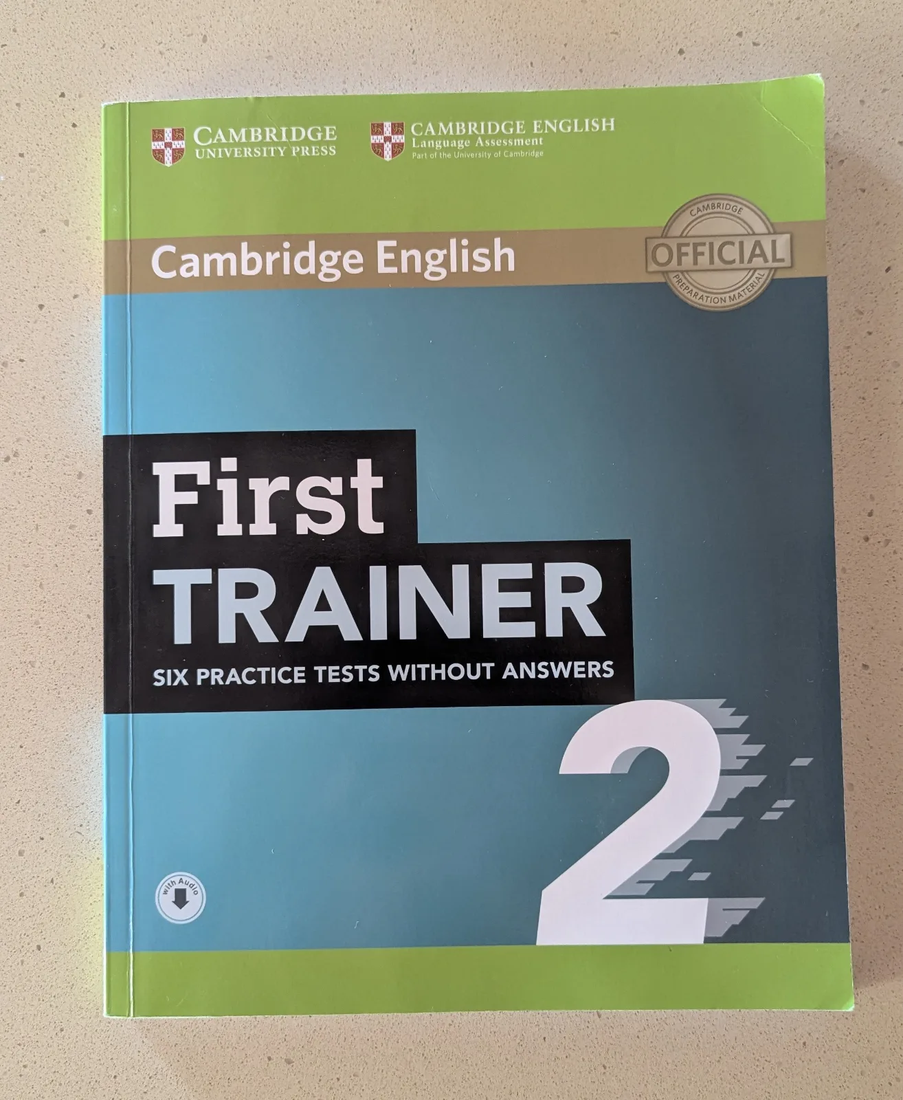 Foto di First Trainer 2. Six Practice Tests Without Answers